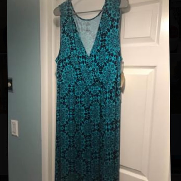 plus size dresses at the bay